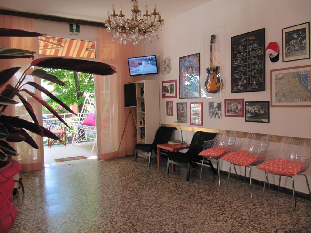 Hotel Villa Elia Ρίμινι Εξωτερικό φωτογραφία